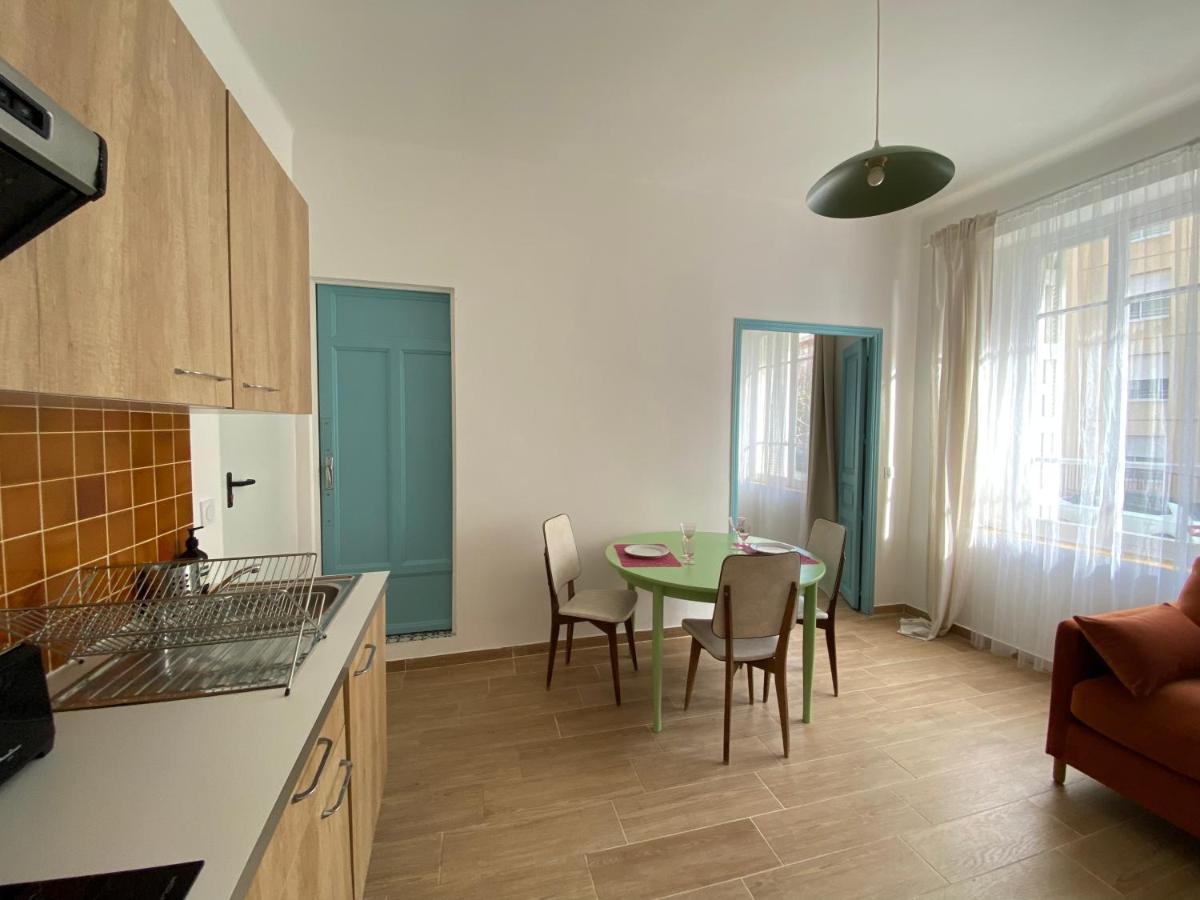 Apartment 2 Pieces / Neuf - Centre - Place Miot / 1er