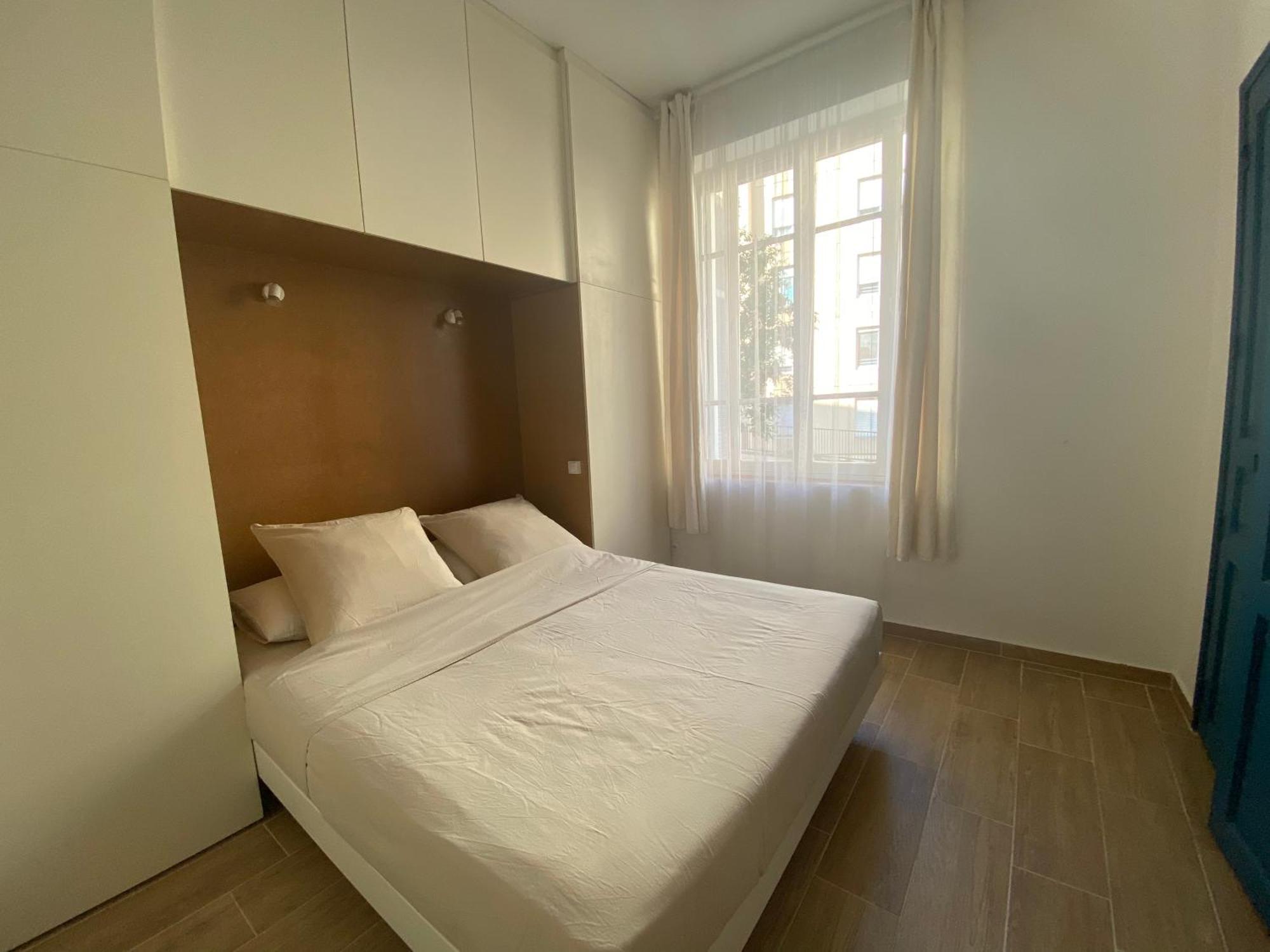 Apartment 2 Pieces / Neuf - Centre - Place Miot / 1er *